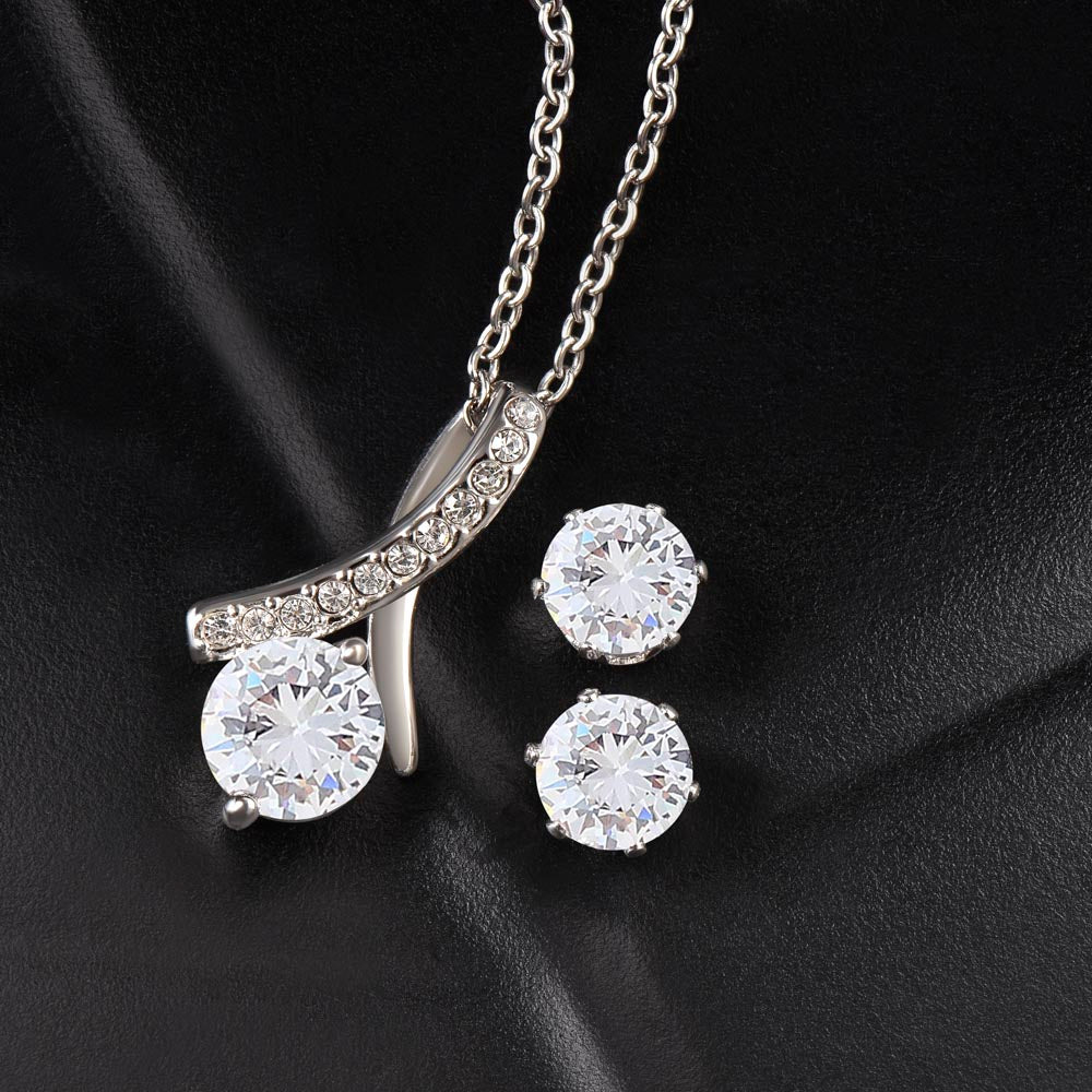 To My Beautiful Daughter Necklace