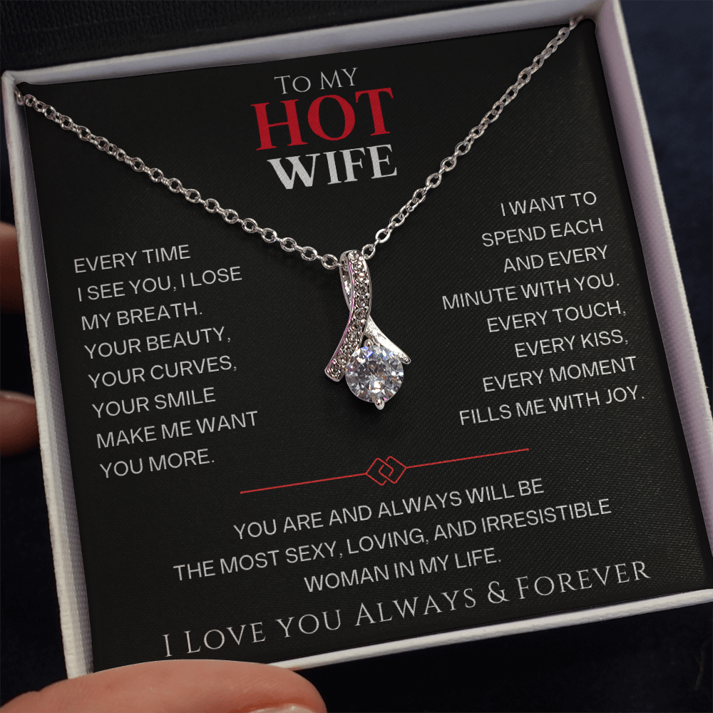 Alluring Beauty Necklace – Romantic Gift for Wife | Anniversary, Birthday & Special Occasion Jewelry
