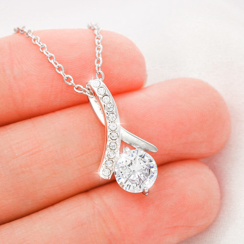 Alluring Beauty Necklace – Romantic Gift for Wife | Anniversary, Birthday & Special Occasion Jewelry