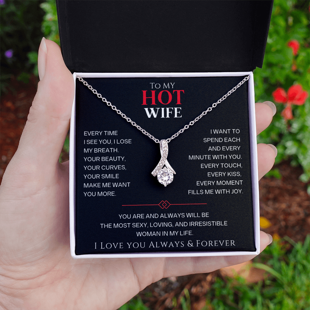 Alluring Beauty Necklace – Romantic Gift for Wife | Anniversary, Birthday & Special Occasion Jewelry