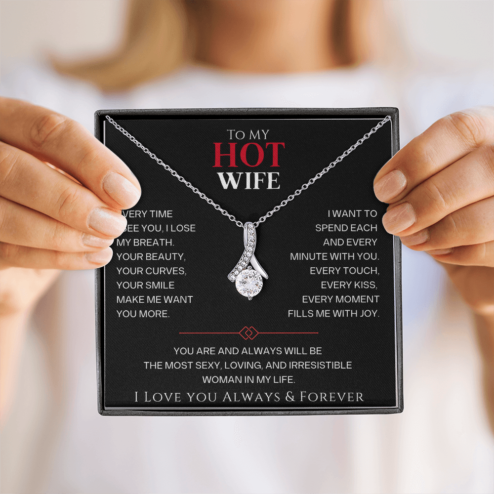 Alluring Beauty Necklace – Romantic Gift for Wife | Anniversary, Birthday & Special Occasion Jewelry