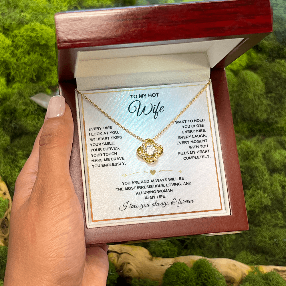 Love Knot Necklace – To My Beautiful Wife – Romantic Jewelry Gift with Heartfelt Message Card